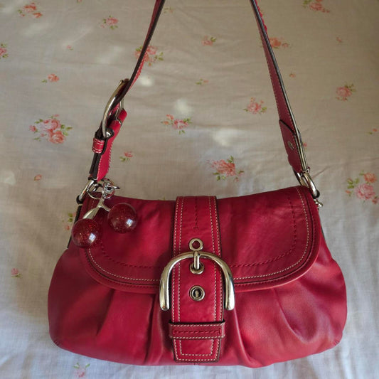 ❤️ Vintage Y2K Coach Red Soho Buckle Shoulder Purse ❤️