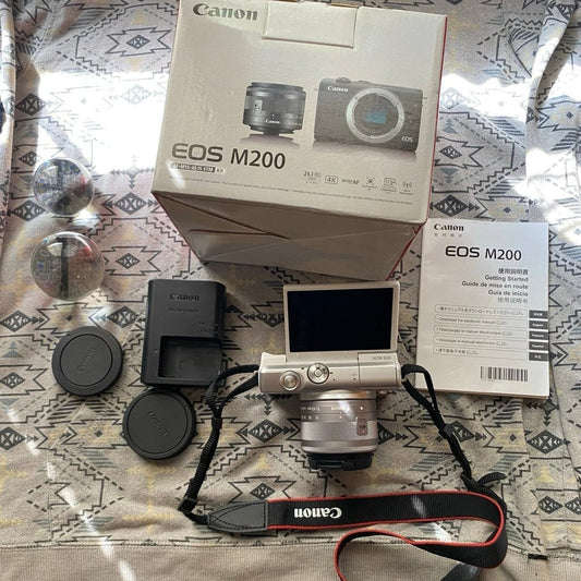 Canon Eos M200 Hh