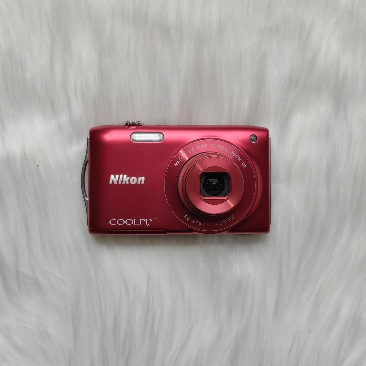 Nikon COOLPIX S3300 Digital Camera -  Rarely Y2K...