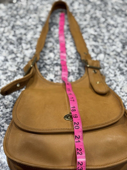 Coach Vintage Crescent Saddle Bag Nyc 9235 Saddle Tan