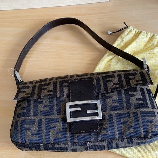 New Auth Fendi Baguette New Vintage It Bag